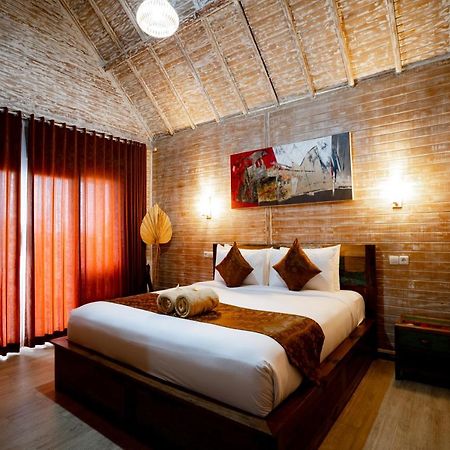 Hotel Gara Gara Sea View Batununggul Zewnętrze zdjęcie