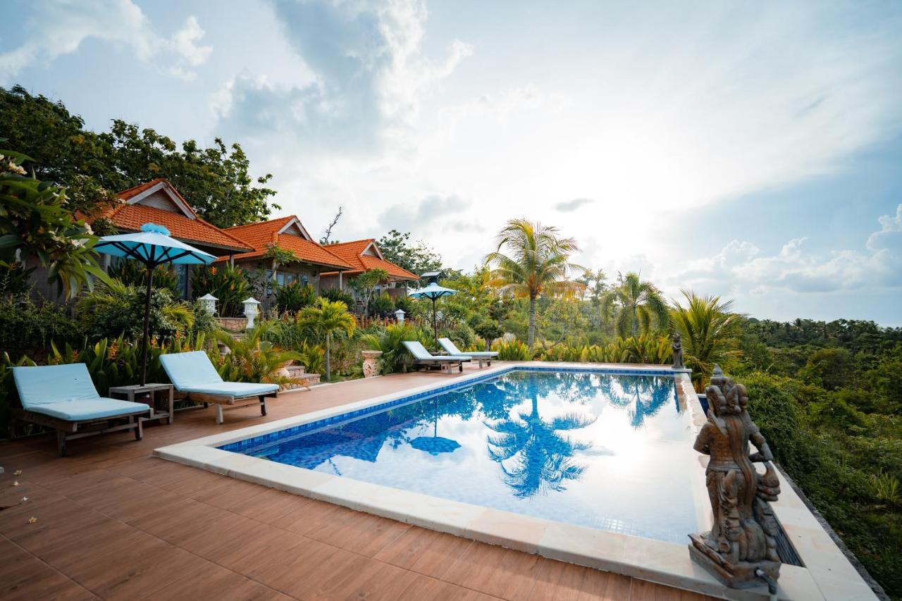 Hotel Gara Gara Sea View Batununggul Zewnętrze zdjęcie
