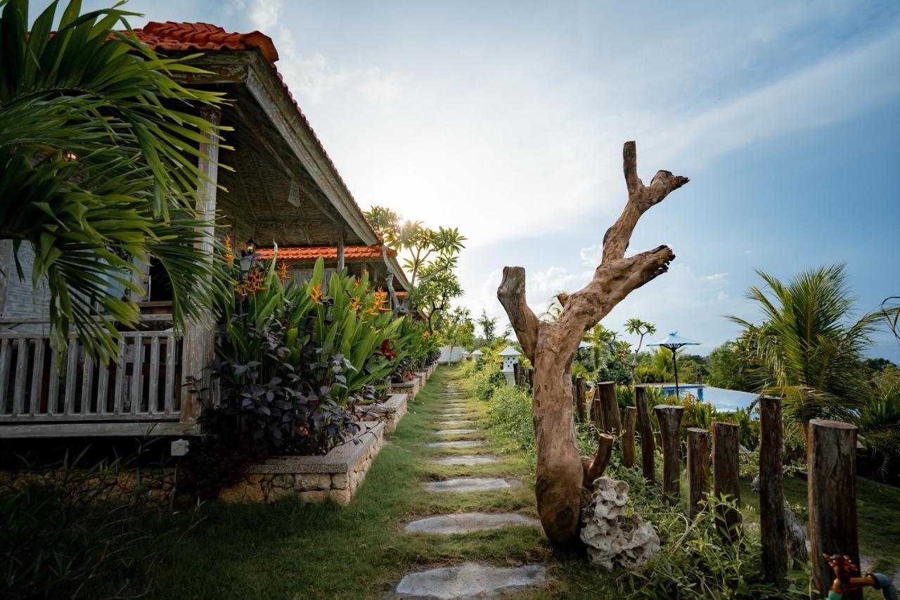 Hotel Gara Gara Sea View Batununggul Zewnętrze zdjęcie